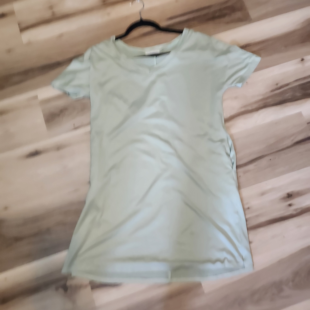 Entro SAGE Green V-Neck Dress Buttery Soft Women's Size Small